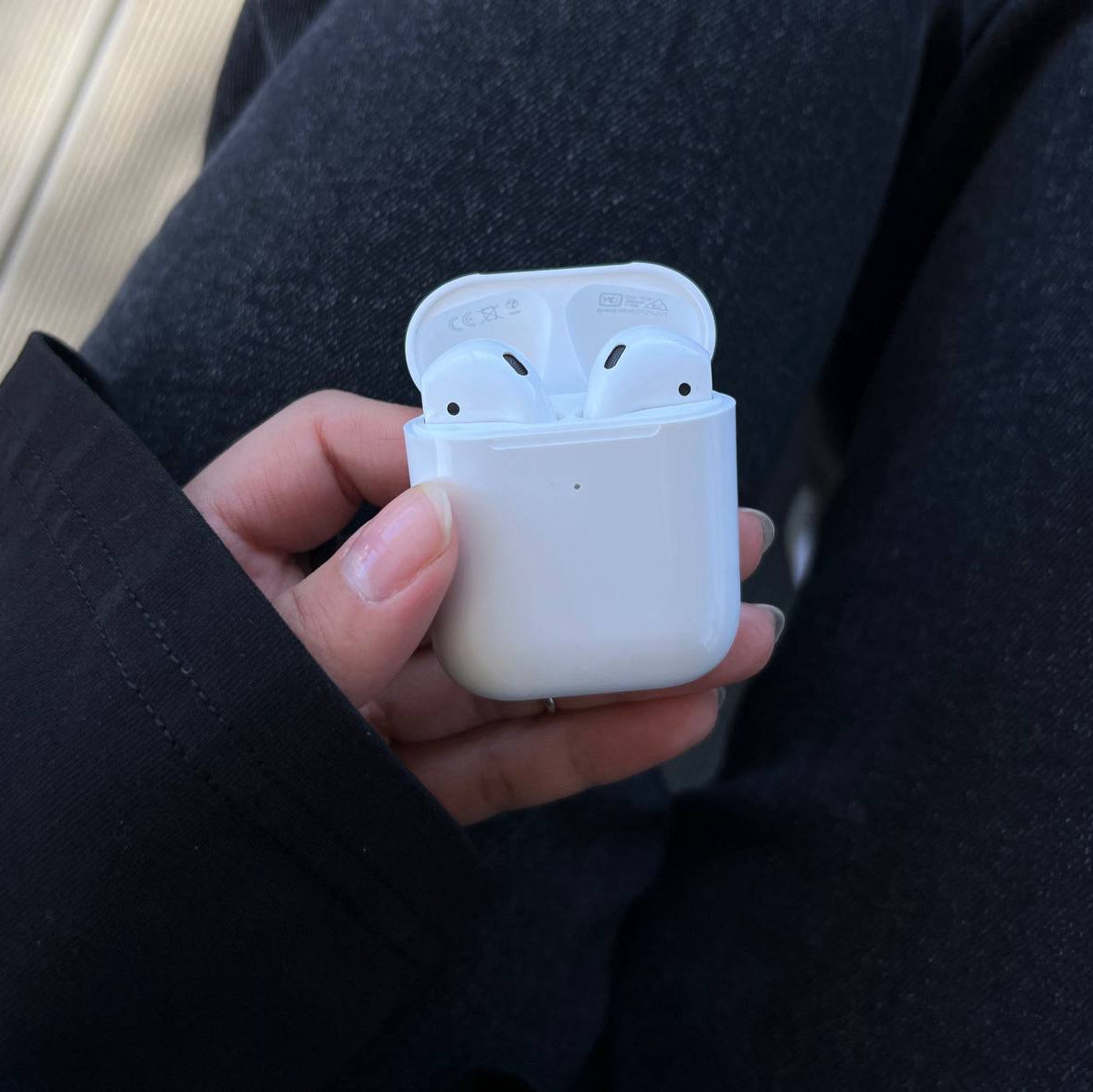 AirPods 2 Premium Class
